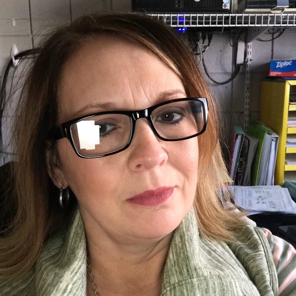 Meet your Posher, Suzanne